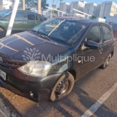 CARRO TOYOTA ETIOS ANO 2015/2016
