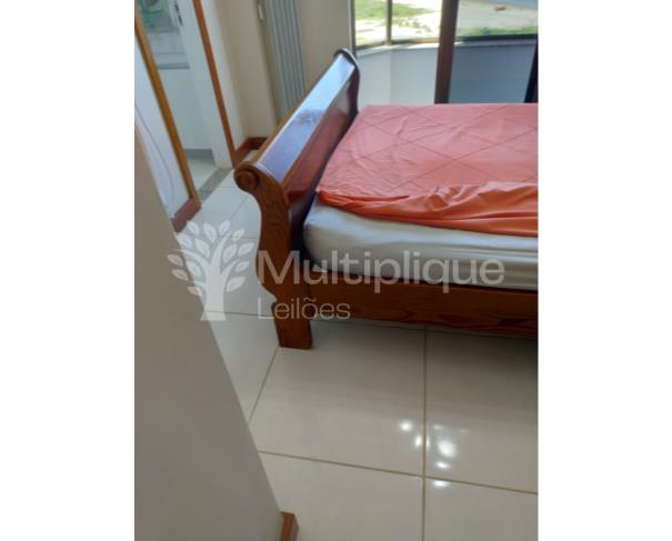 Foto de CAMA TRENÓ DE CARVALHO AMERICANO - TAMANHO QUEEN
