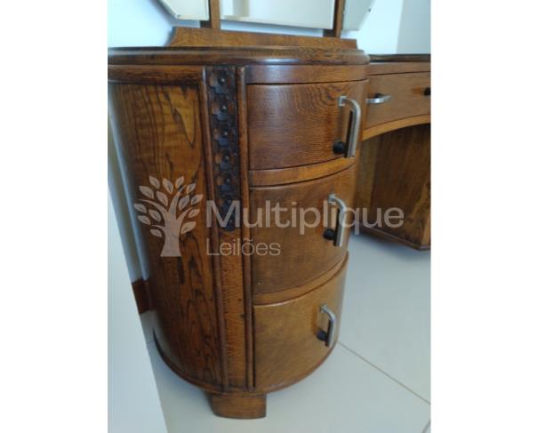 Foto de PENTEADEIRA E CÔMODA MASCULINA COMBINANDO CARVALHO INGLÊS ANTIGO 