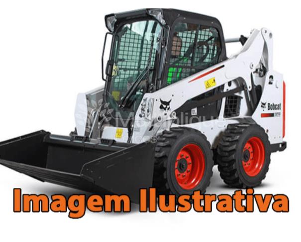Foto de CARREGADEIRA COMPACTA BOBCAT S-130