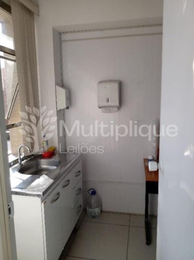 PRÉDIO COMERCIAL | LIBERDADE - SP PRÉDIO COMERCIAL | LIBERDADE - SP, localizado em São Paulo - SP