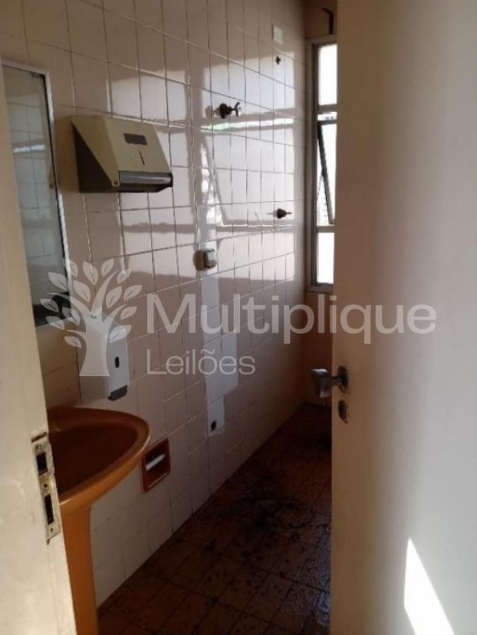 PRÉDIO COMERCIAL | LIBERDADE - SP PRÉDIO COMERCIAL | LIBERDADE - SP, localizado em São Paulo - SP