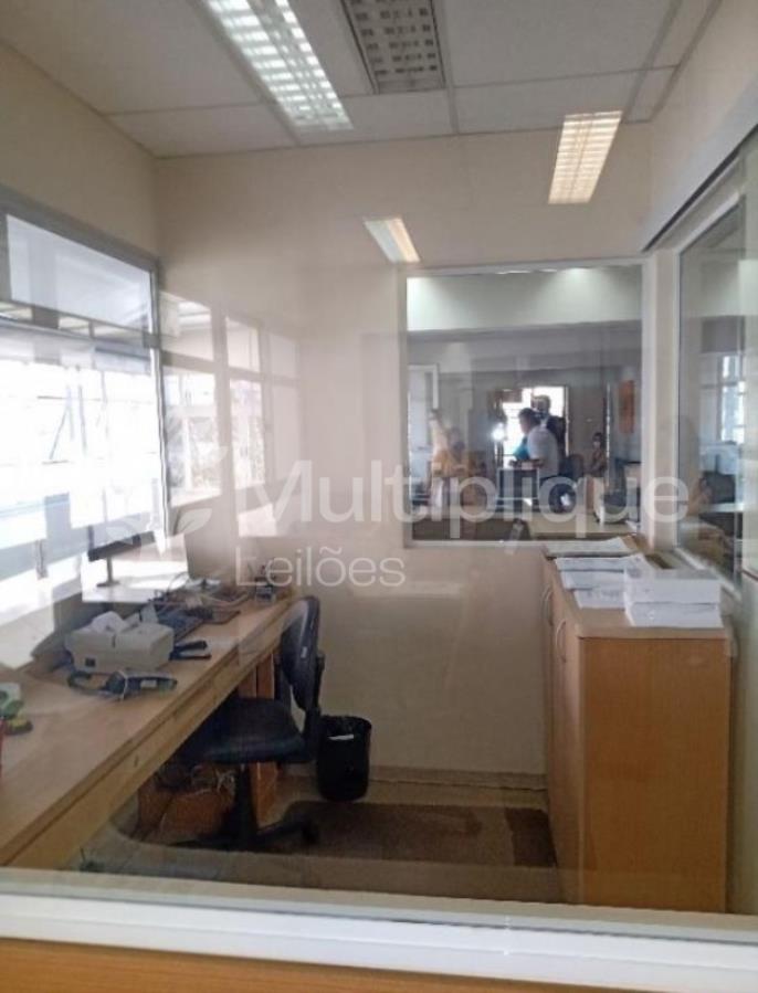 PRÉDIO COMERCIAL | LIBERDADE - SP PRÉDIO COMERCIAL | LIBERDADE - SP, localizado em São Paulo - SP