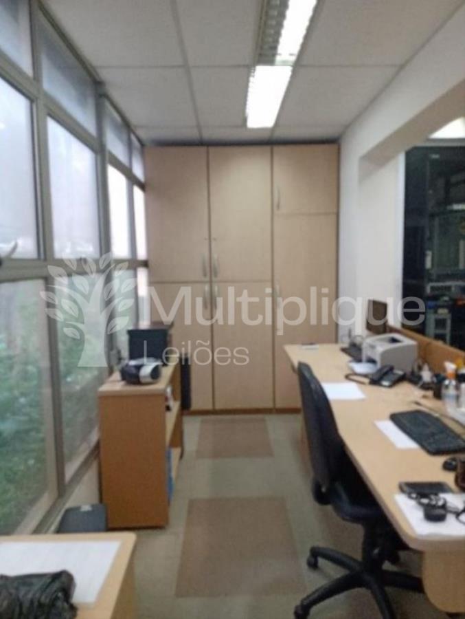 PRÉDIO COMERCIAL | LIBERDADE - SP PRÉDIO COMERCIAL | LIBERDADE - SP, localizado em São Paulo - SP